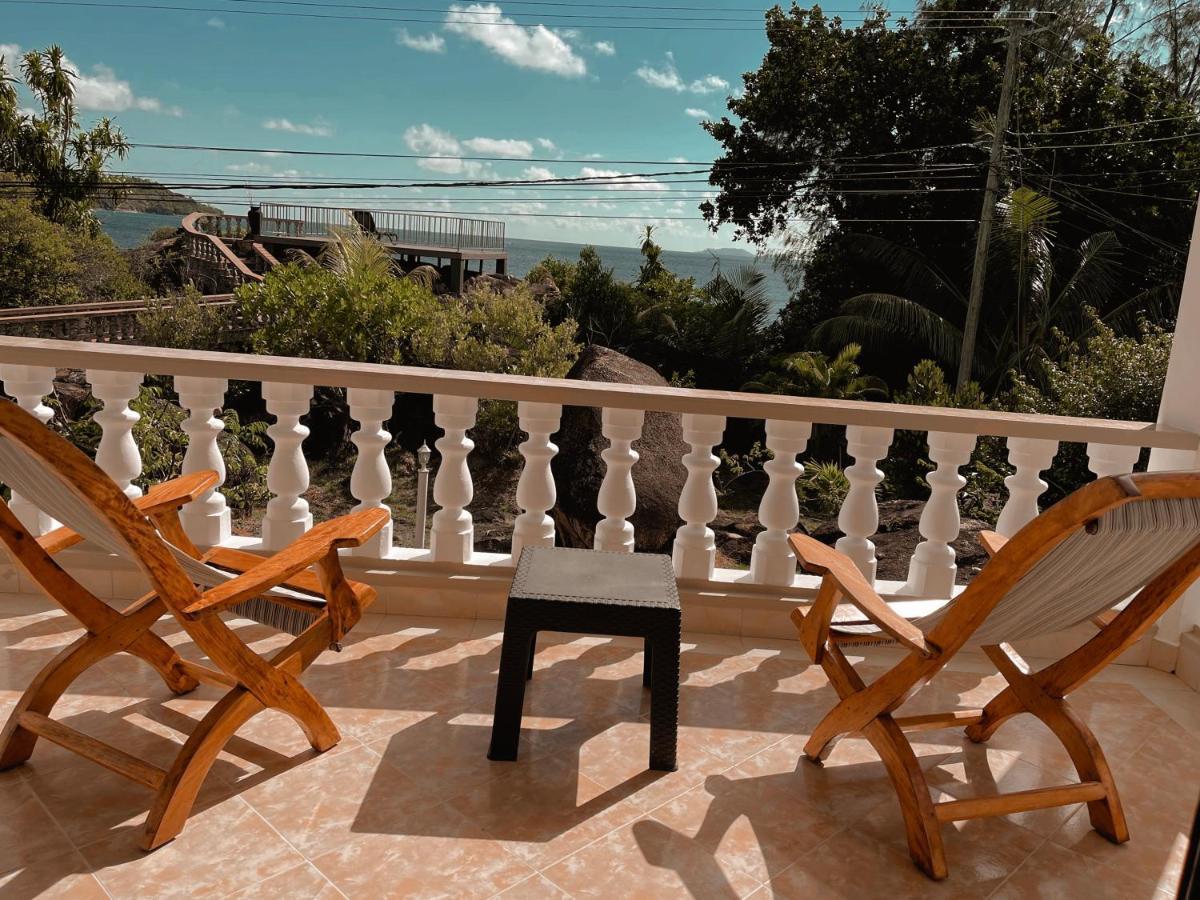 Jardin Marron Apartment Baie Sainte Anne Exterior photo
