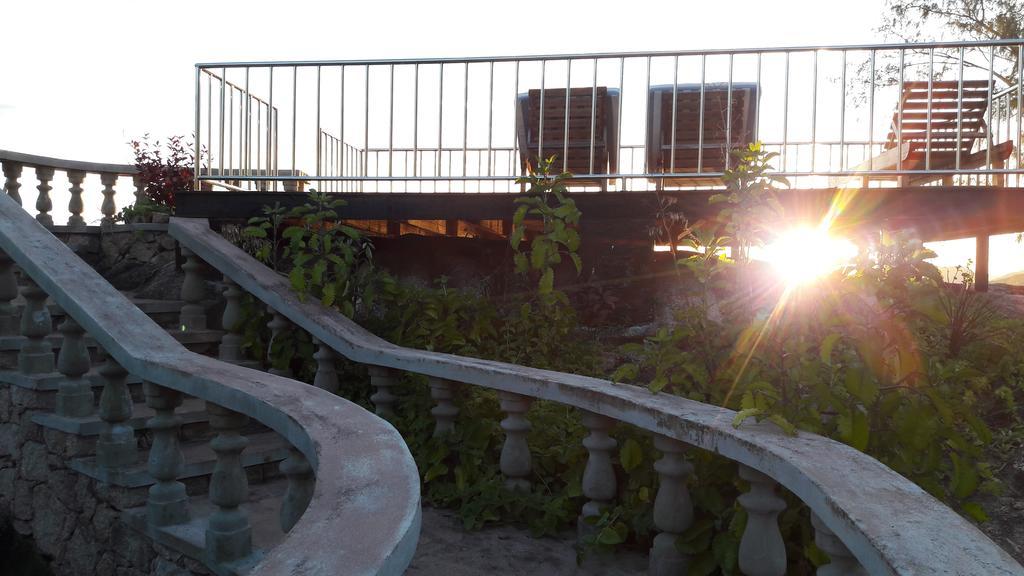 Jardin Marron Apartment Baie Sainte Anne Exterior photo